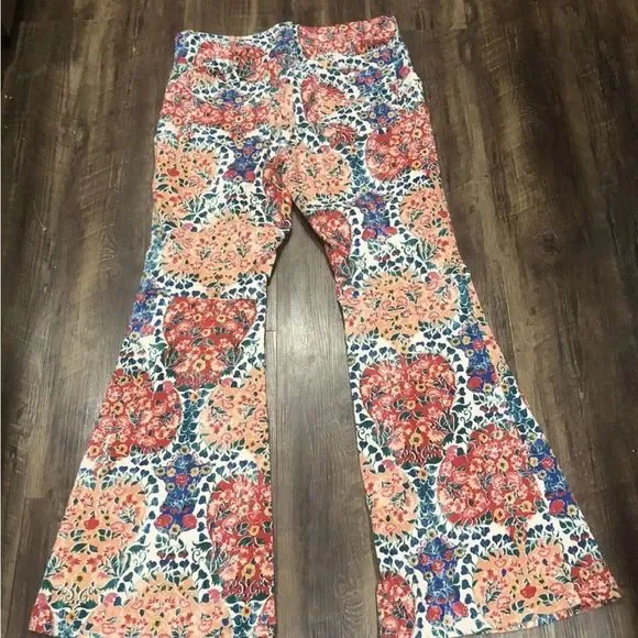 Free People Pull On Corduroy Printed Flares Stretchy Floral Red Blue Pink Nude - Picture 6 of 7